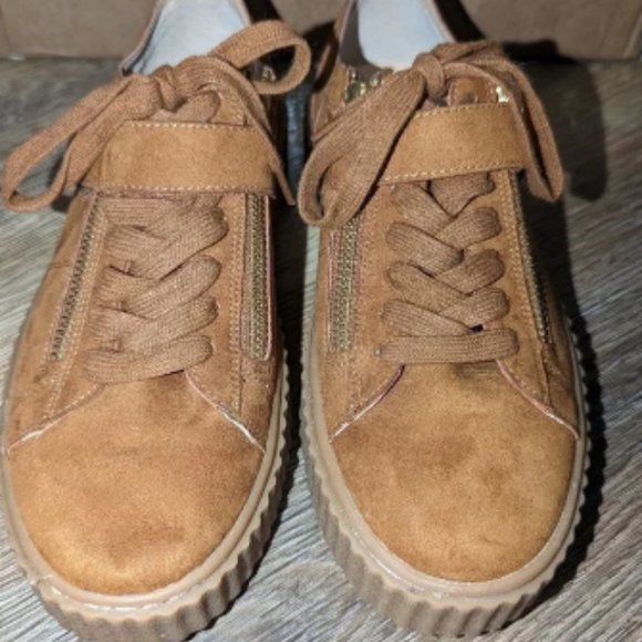 Nine West Buckle Up Fabric Shoes Size 8.5 PRICE FIRM - Picture 2 of 12